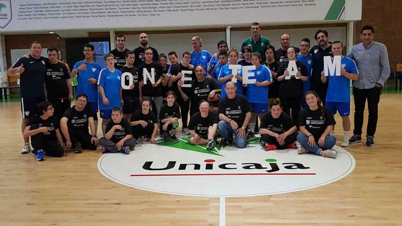 El One Team Unicaja y el Málaga CF Genuine.