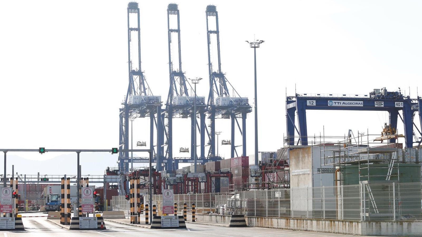 La entrada a TTI Algeciras, este jueves. La entrada a TTI Algeciras, este jueves.