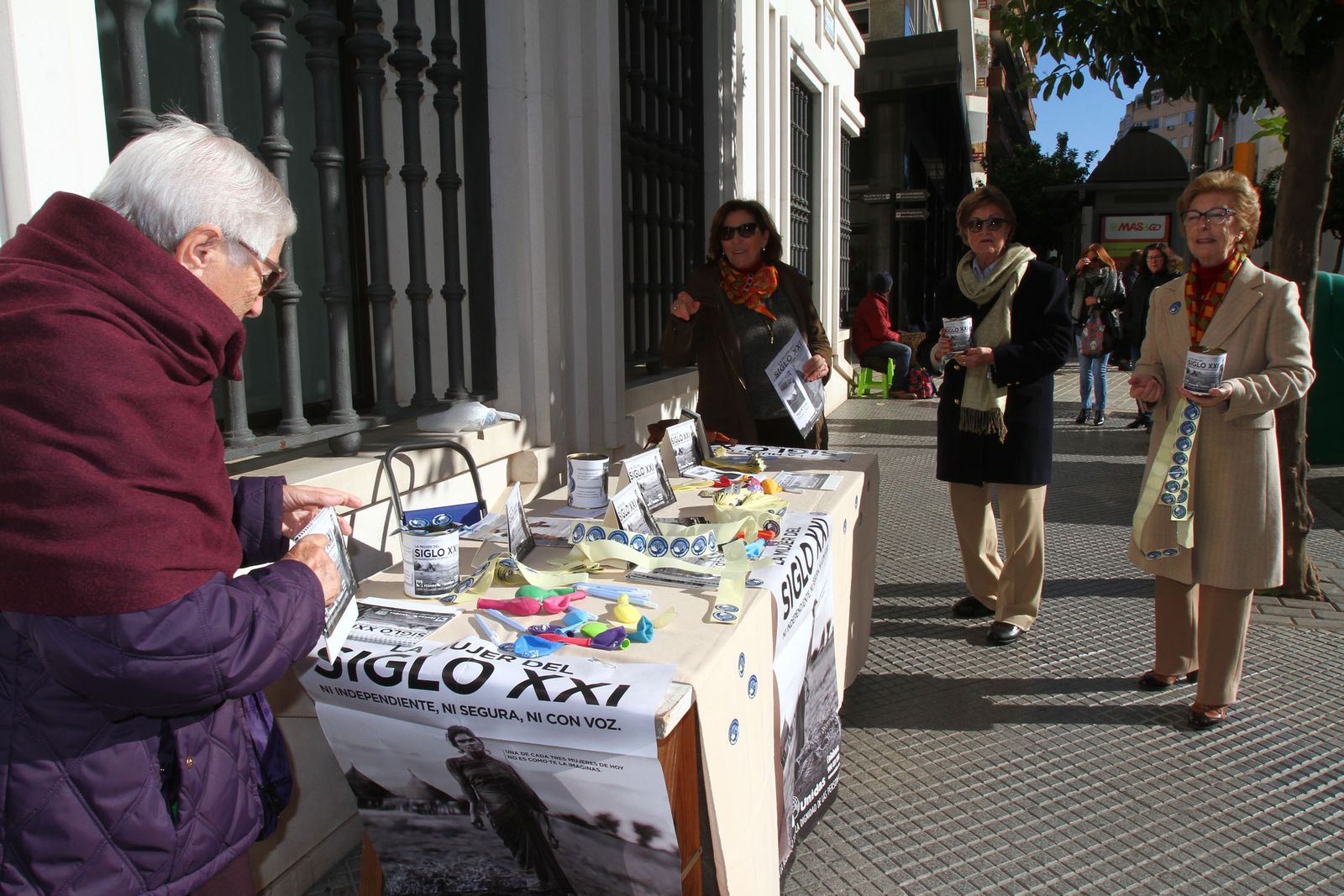 Mesa en el día de la cuestación de 2019.