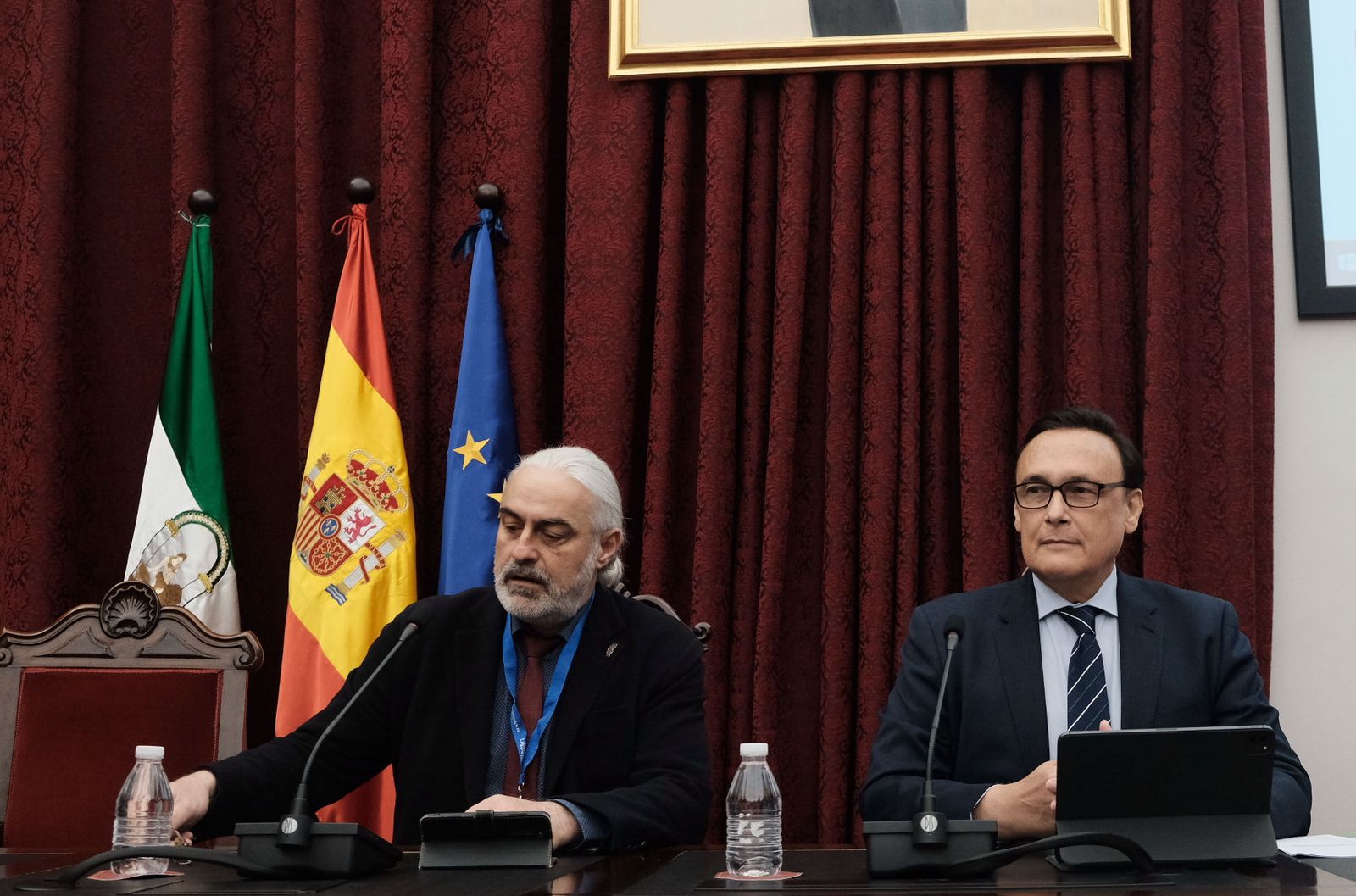 Christos Arvanitidis, CEO de la infraestructura tecnológica europea de investigación LifeWatch ERIC y José Carlos Gómez Villamandos, consejero de Universidades, Investigación e Innovación de la Junta de Andalucia