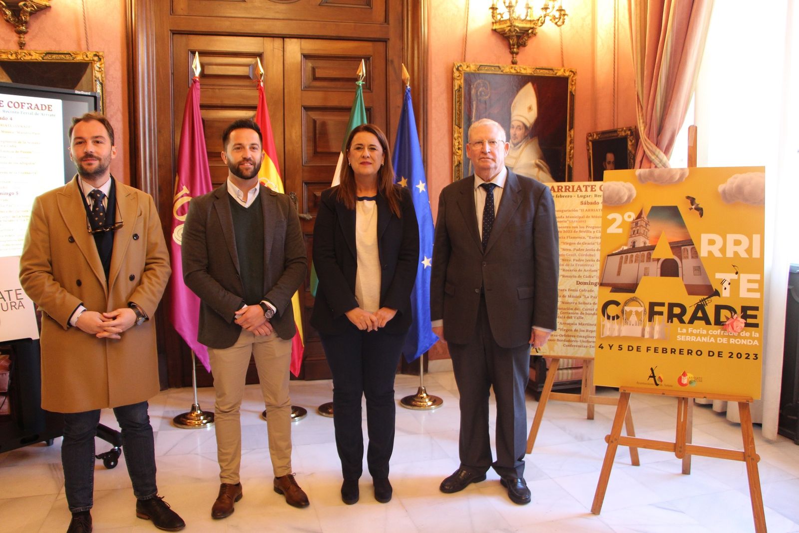 La feria de artesanía cofradiera de Arriate se presenta en Sevilla.