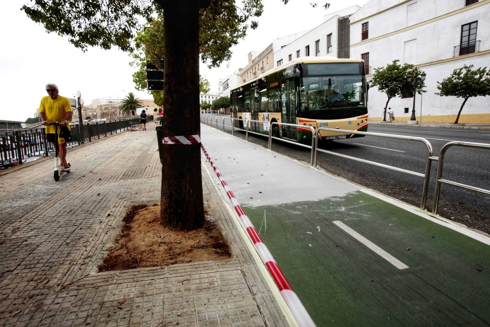 Tramo del carril bici en la Cuesta de las Calesas.