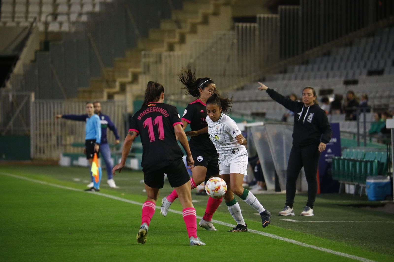 La derrota del Córdoba Femenino ante el Madrid CFF en la Copa de la Reina, en imágenes