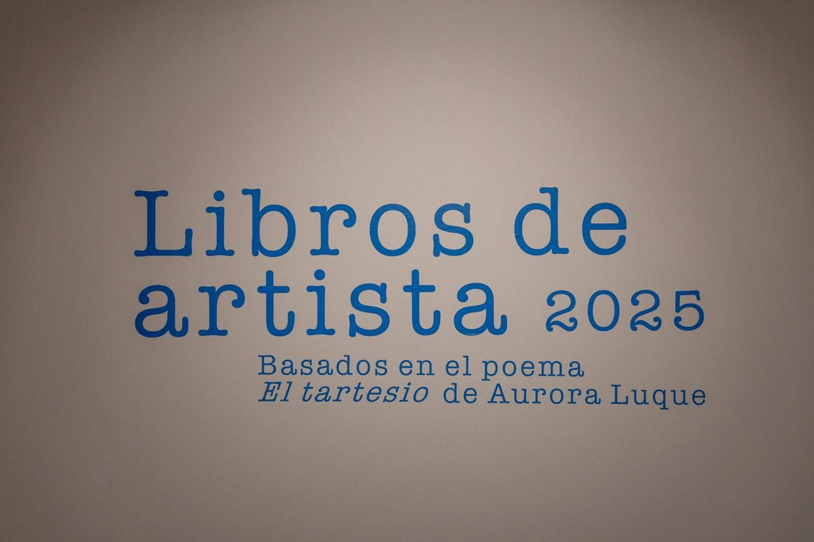 La poesía de Aurora Luque inspira la exposición 'Libros de Artista 2025'