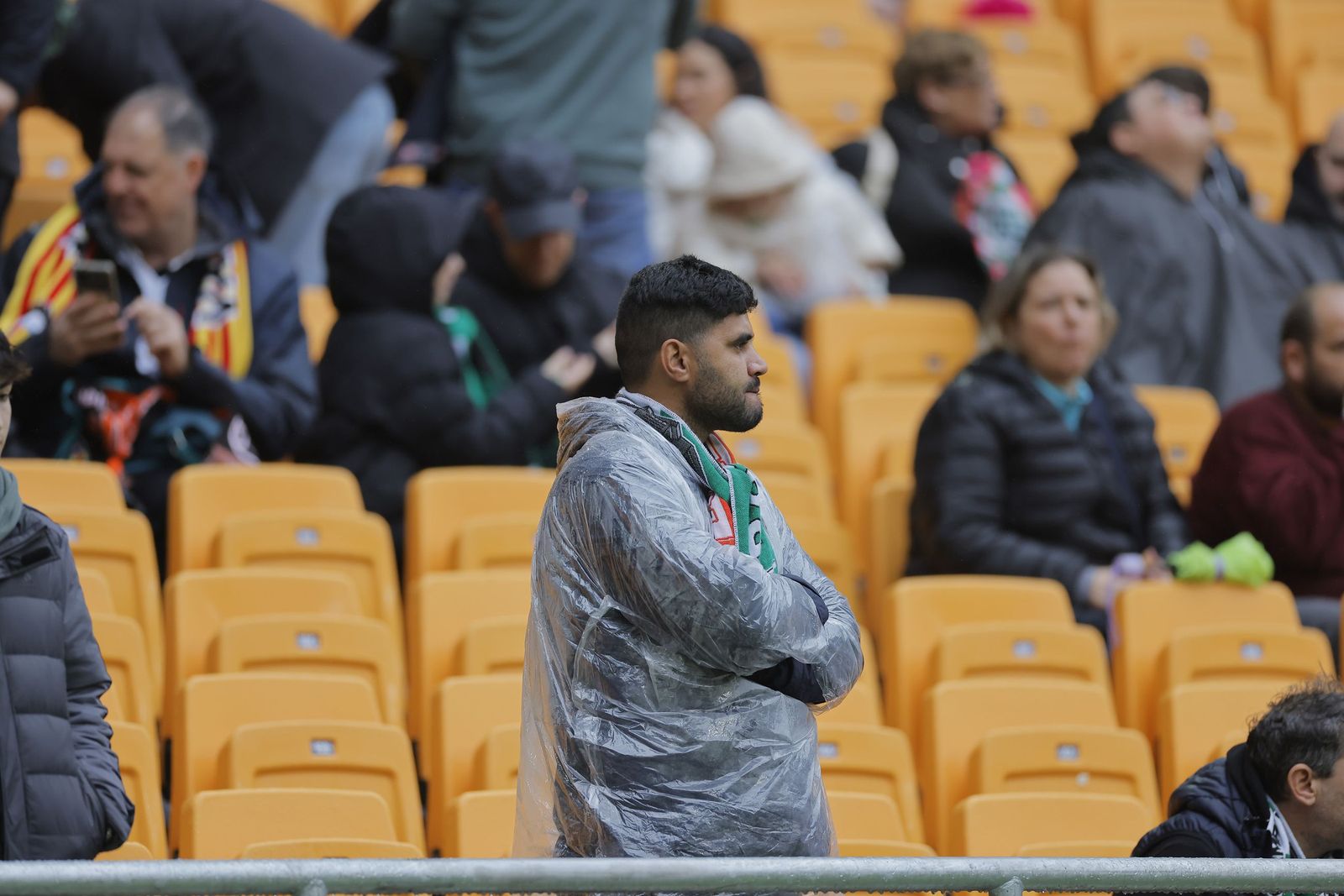 Búscate en las fotos del Betis - Valencia