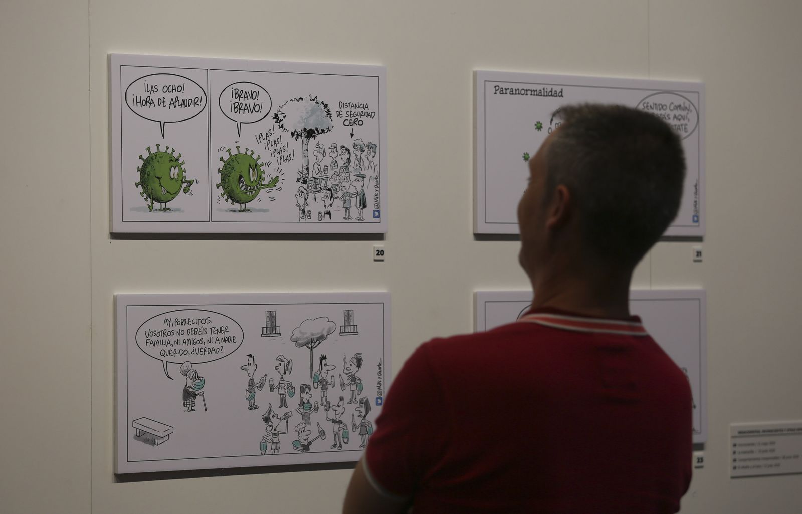 Exposición de viñetas de Miki y Duarte (fotos)