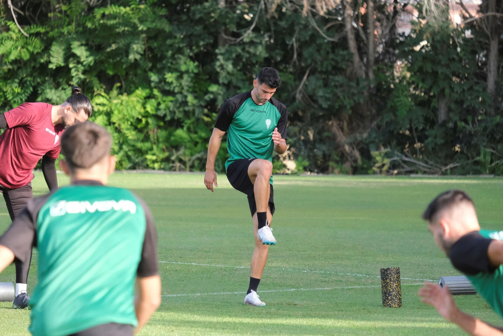 El primer entrenamiento del Córdoba CF, en imágenes