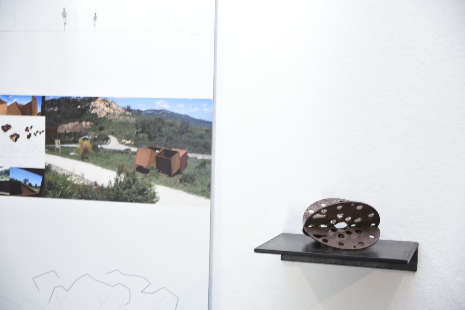 Fotos de la inauguración de exposición en la galería Manolo Alés en La Línea