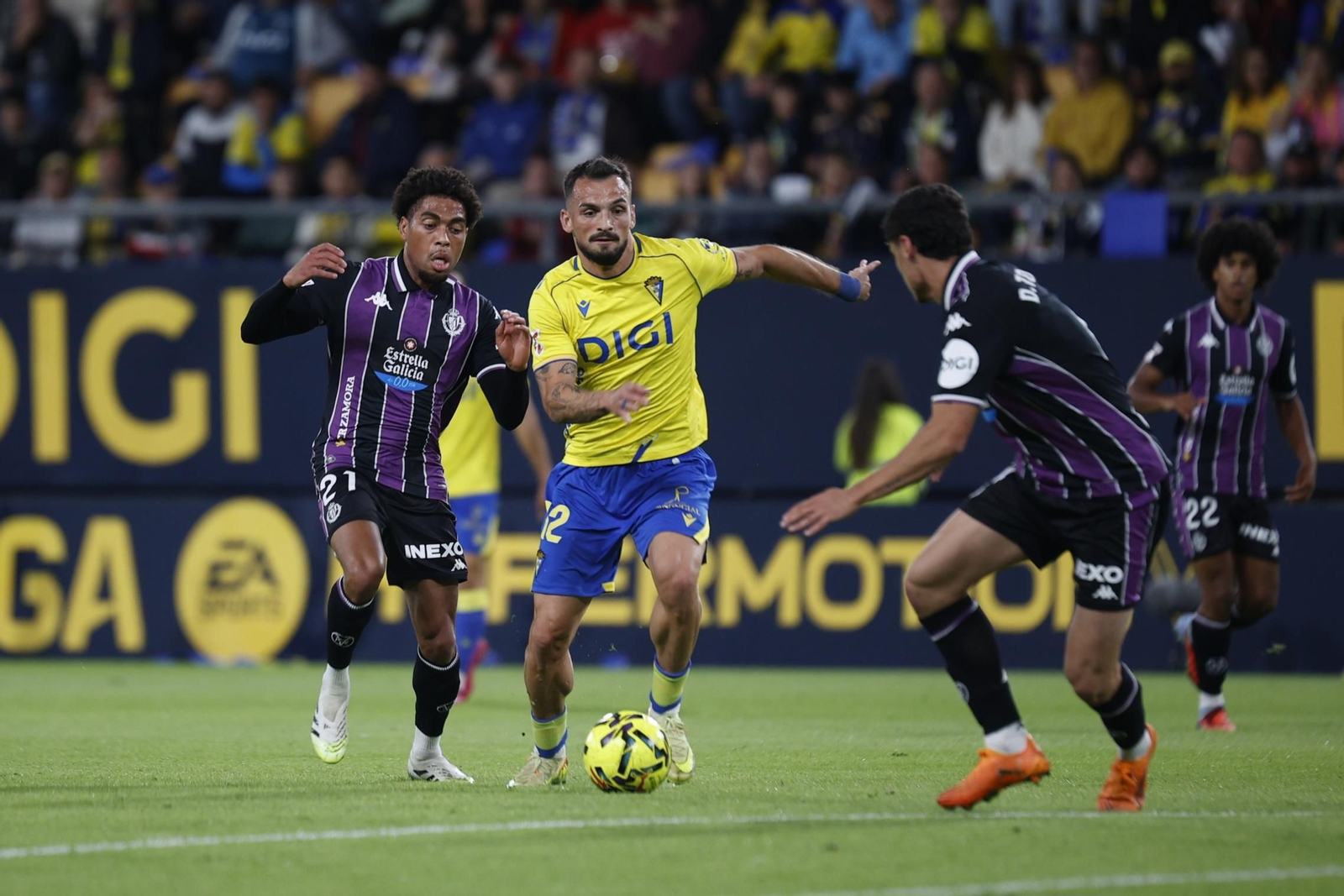 Las imágenes del Cádiz CF- Valladolid