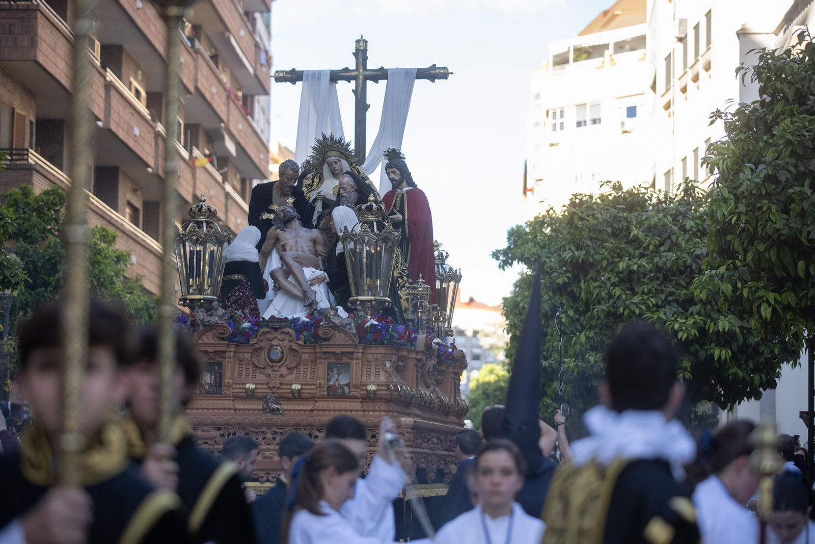Imágenes del Miércoles Santo: Hermandad de la Santa Cruz