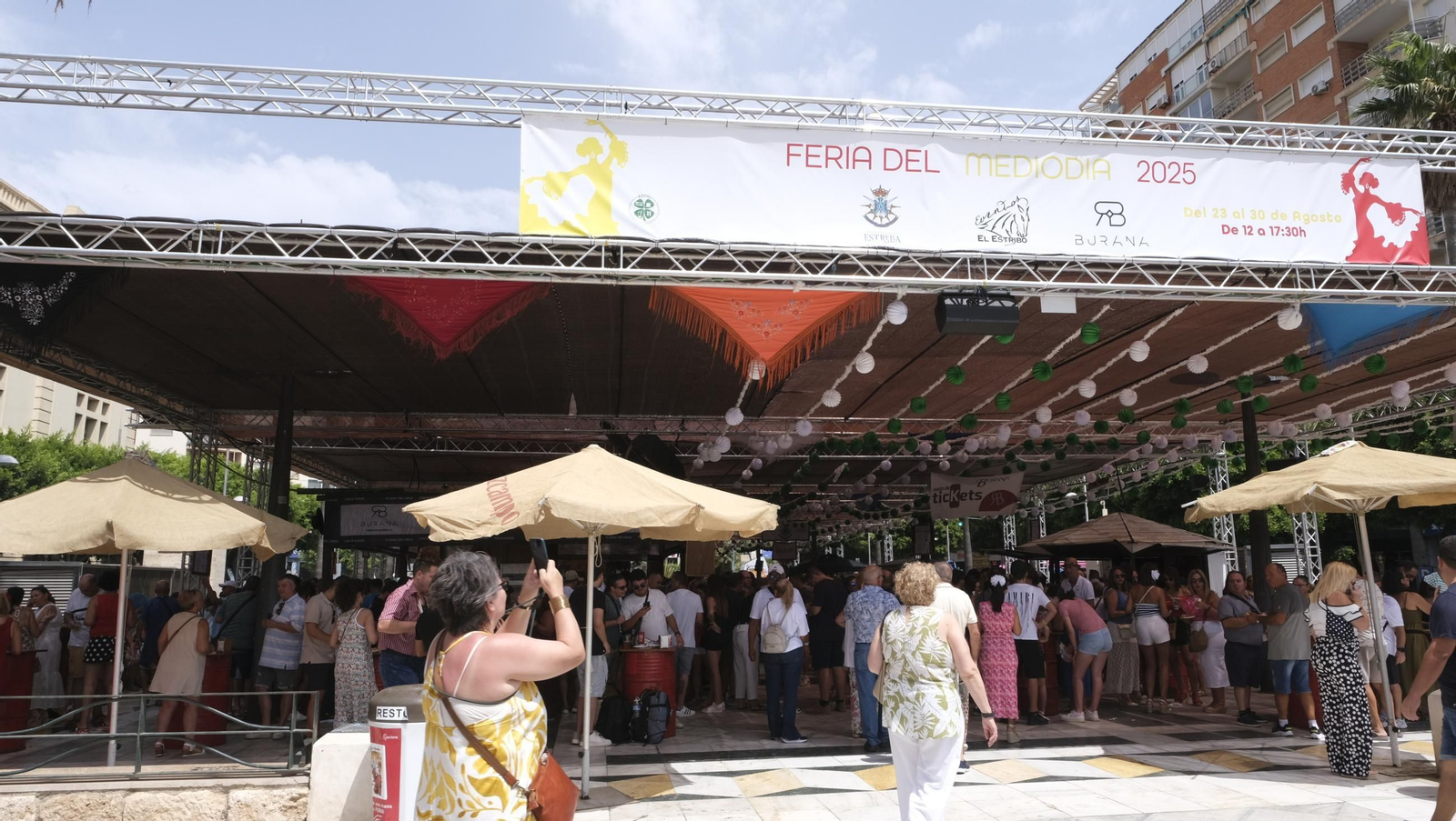 Así han vivido los almerienses la segunda jornada de la Feria del Mediodía