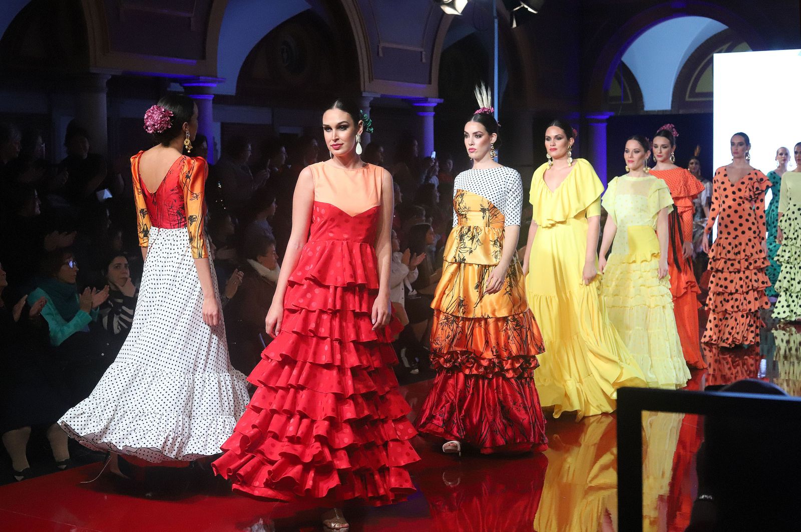 Huelva Flamenca 2023. Imágenes de la pasarela de moda flamenca de la modista Adelina Infante