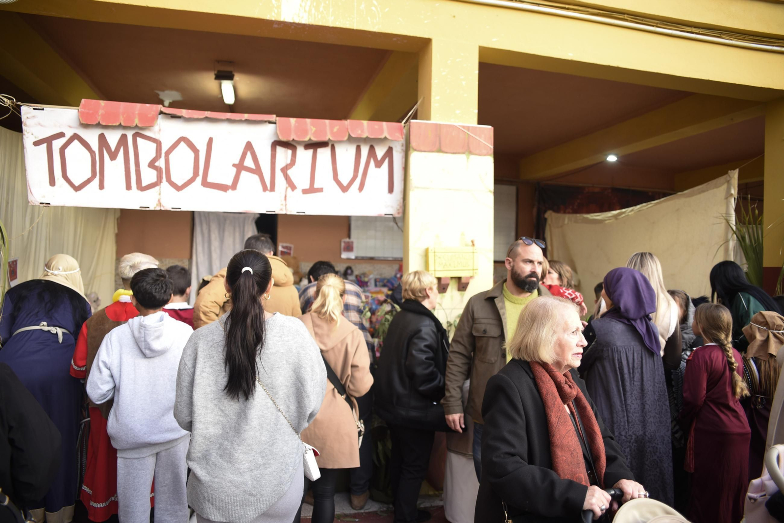 Fotos del belén viviente del Colegio Salesianos de La Línea