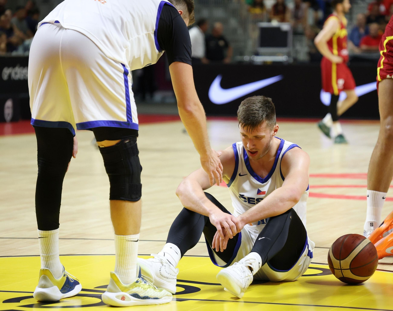 España-República Checa, en fotos