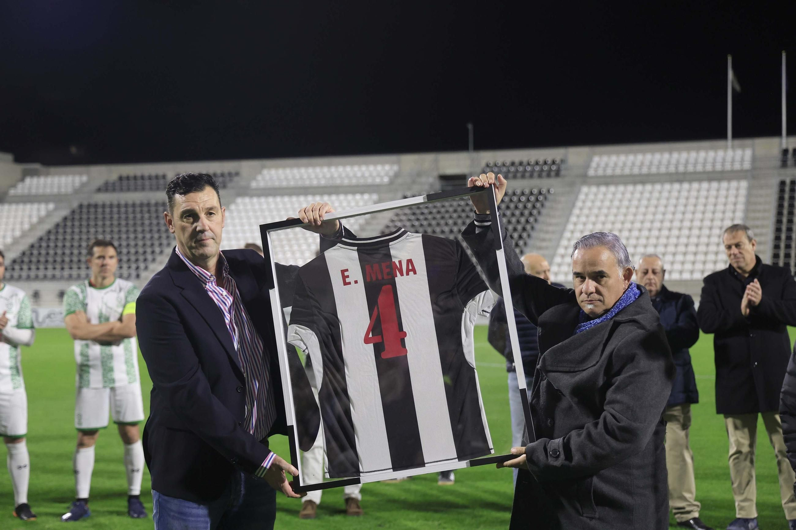 Las fotos del homenaje al ex jugador de la Balona Edu Mena en La Línea