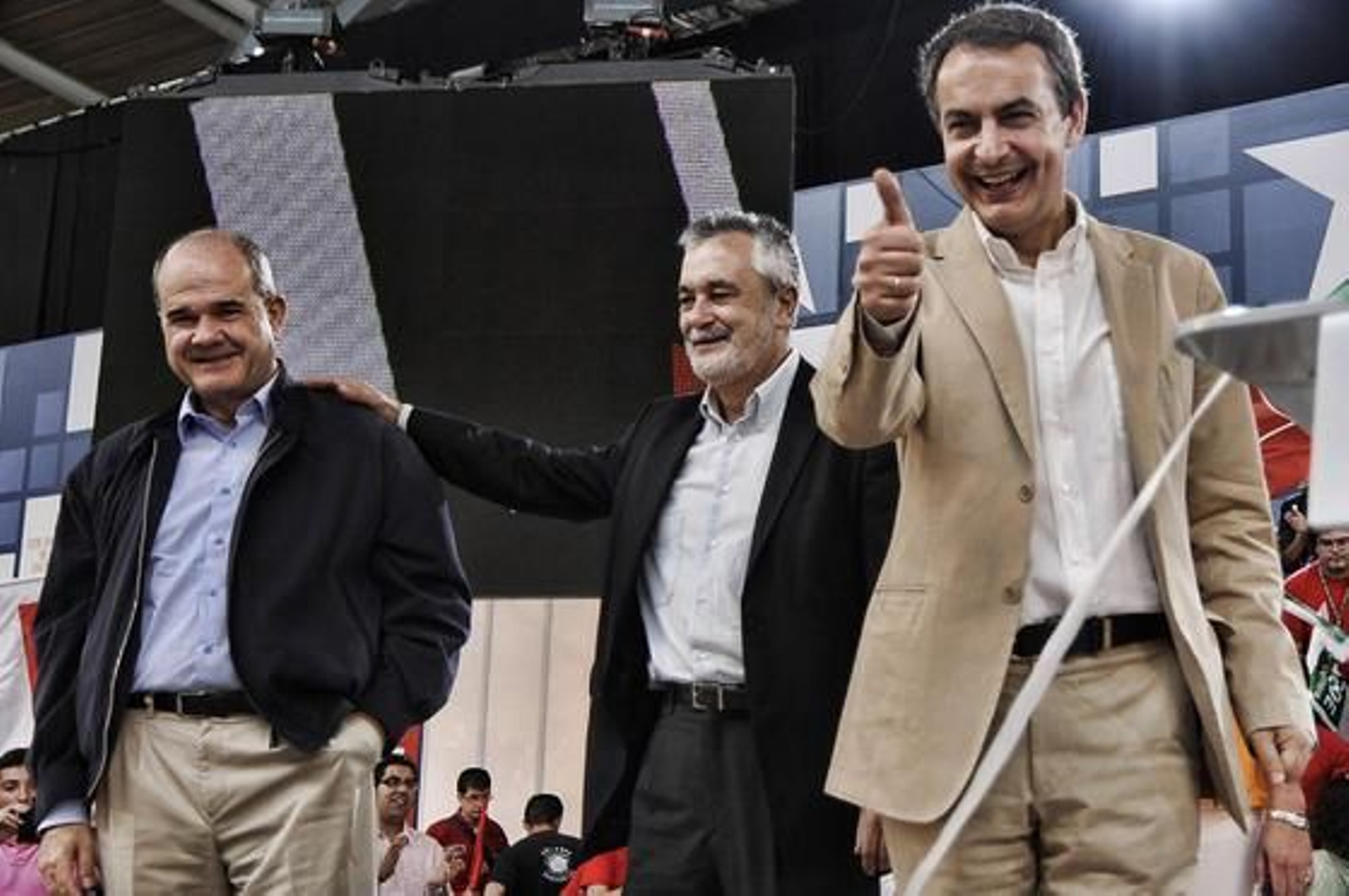 Mayo de 2009: Manuel Chaves, José Antonio Griñán y José Luis Rodríguez Zapatero en un acto del partido. / Pizarro