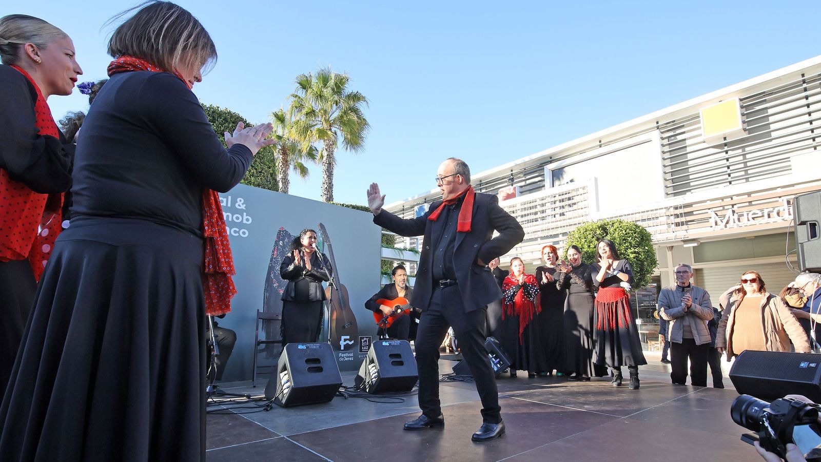 Recital y Flashmob en Luz Shopping Jerez