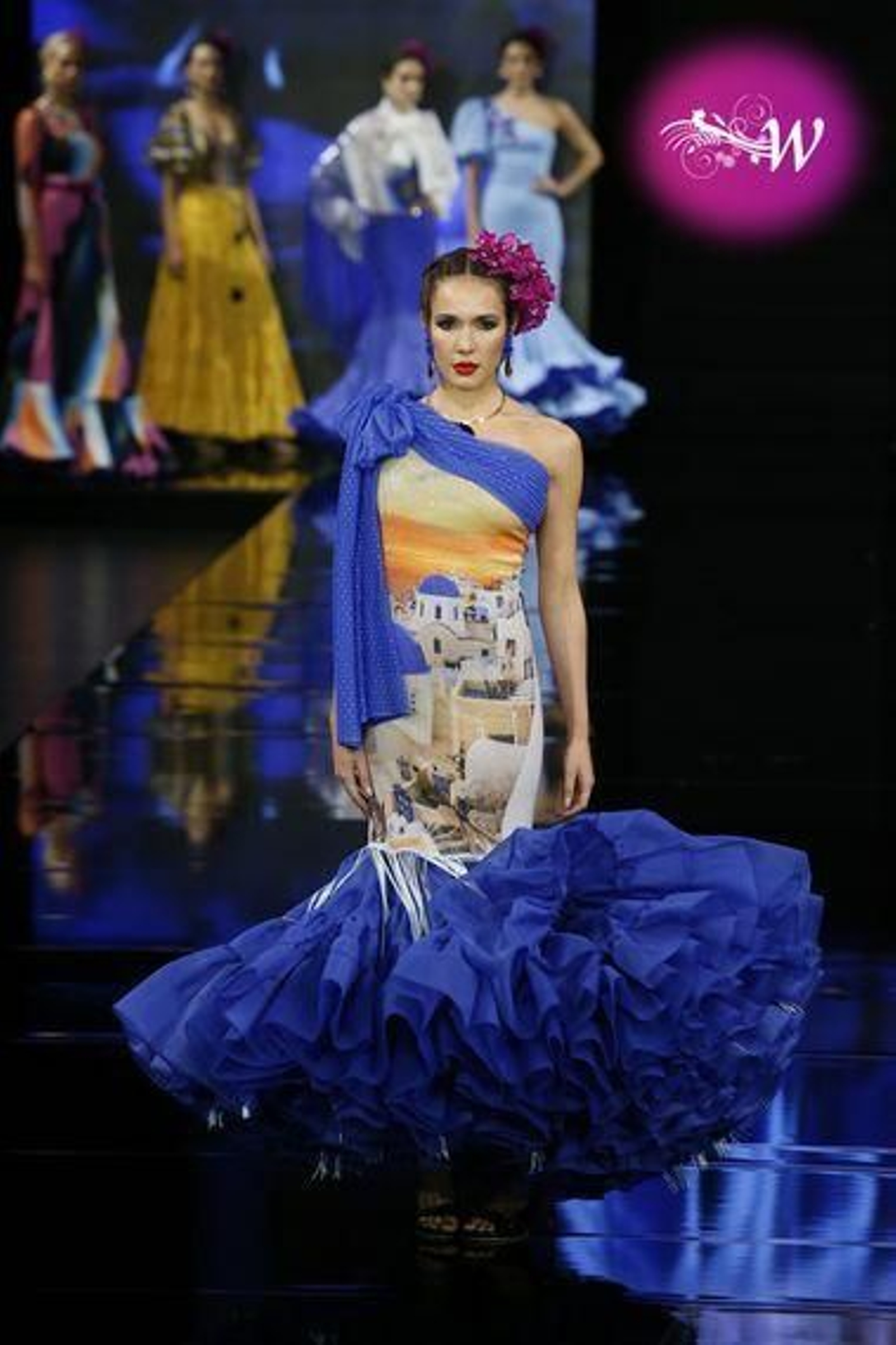 Carmen Vega presenta su colección en SIMOF 2020, todas las fotos de su desfile