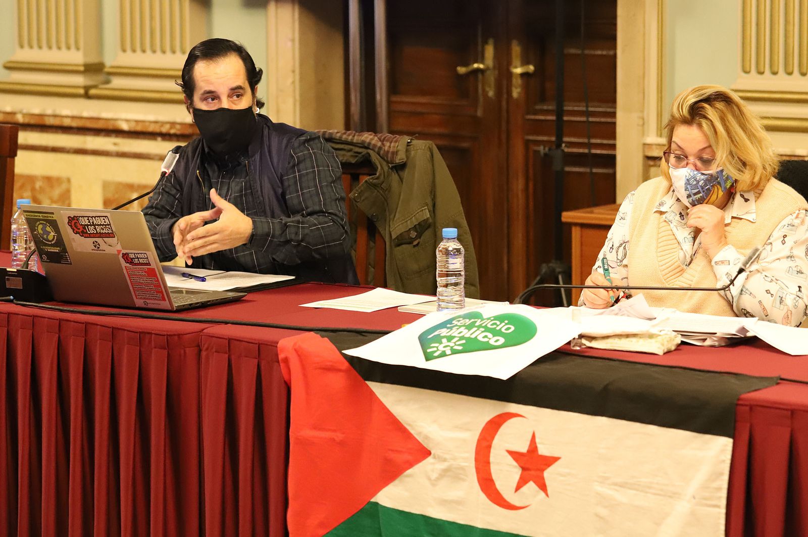 Imágenes del pleno celebrado en el Ayuntamiento de Huelva