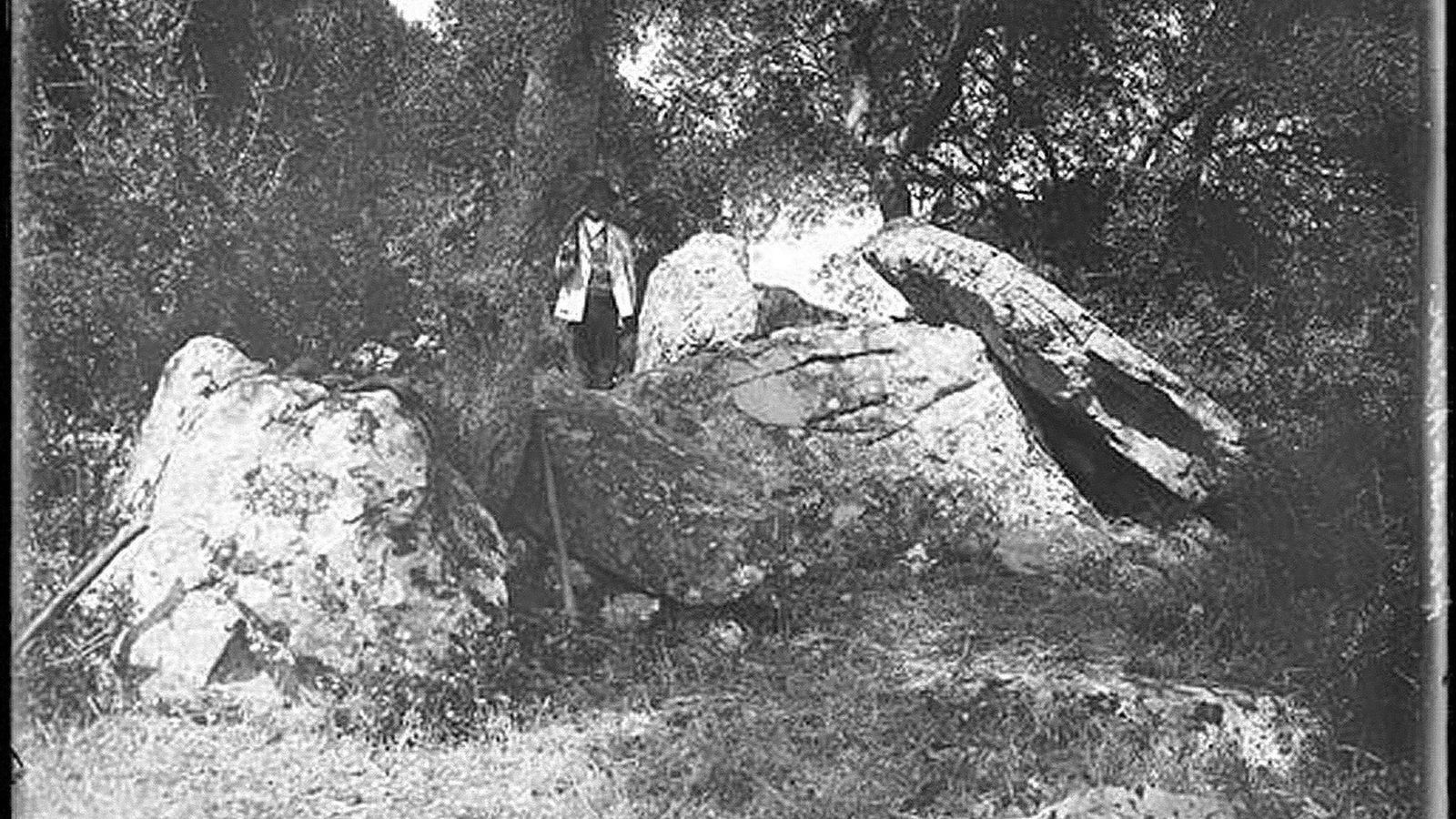 Dolmen C de Purenque-Arráez. Dolmen C de Purenque-Arráez.