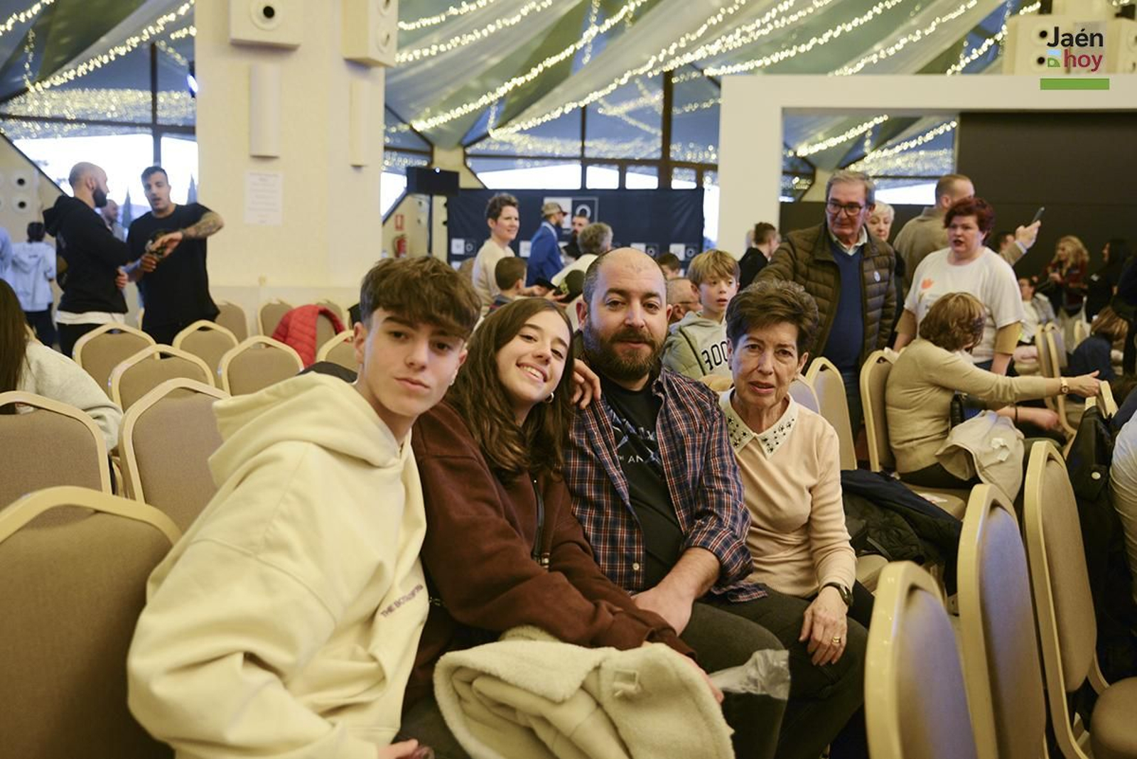 Boxeo solidario para visibilizar la labor de la Asociación Muévete por el Párkinson en Jaén