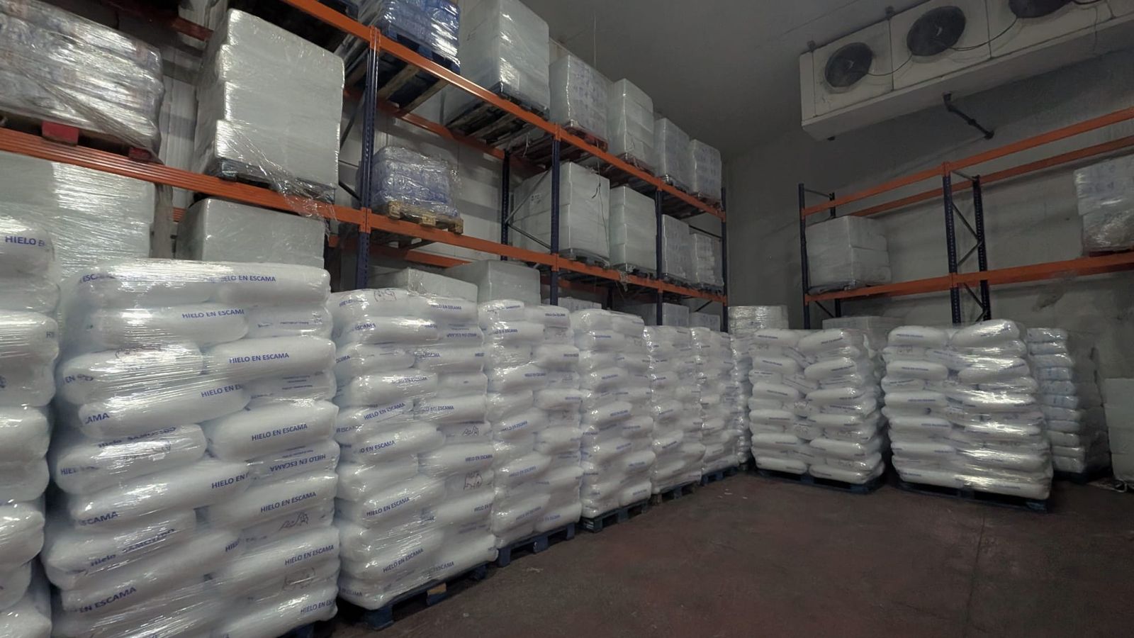 Almacenes de la fábrica en esta fecha.