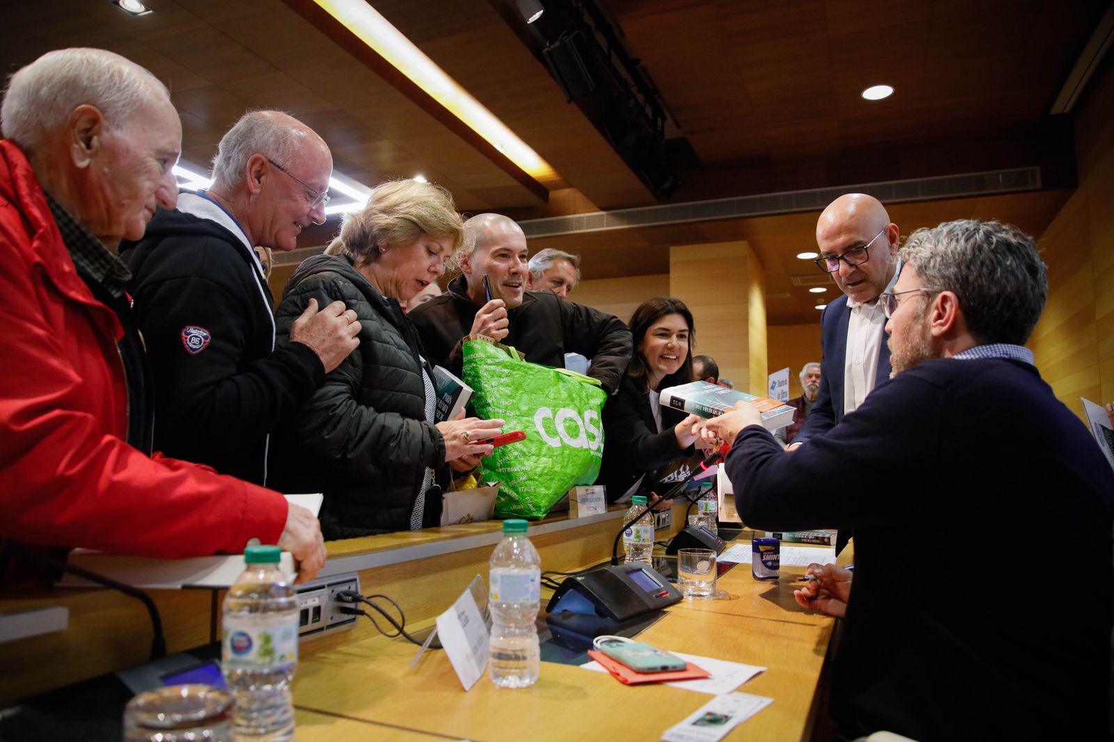 ¿Has estado en la presentación del libro de Máximo Huerta? Entra en la galería y buscate