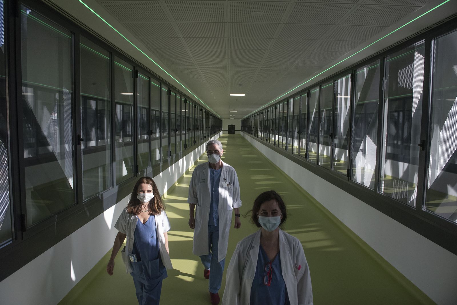 Una mañana en el Virgen del Rocío, un hospital referente en España