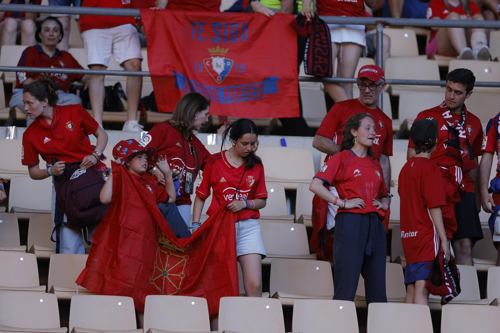 Búscate en las fotos de la final de la Copa del Rey entre el Madrid y el Osasuna