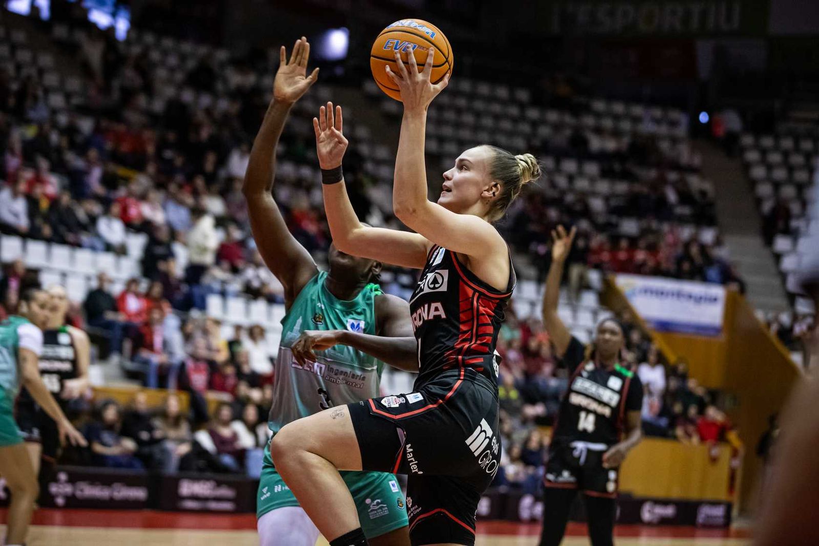 Derrota contundente del CAB Estepona en Girona (88-62)