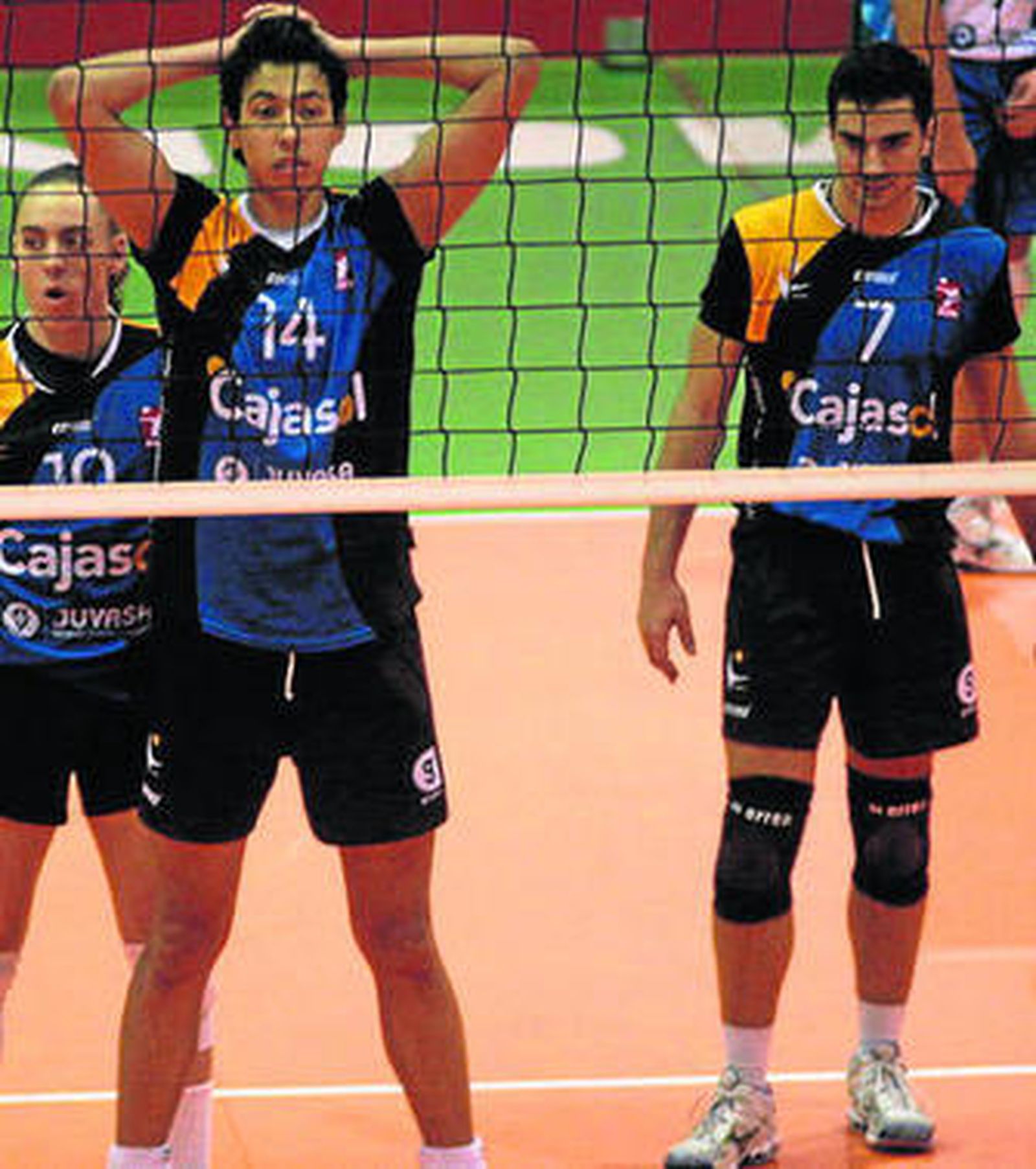 El receptor Fran Ruiz, el central Aguilera y el colocador De Amo.