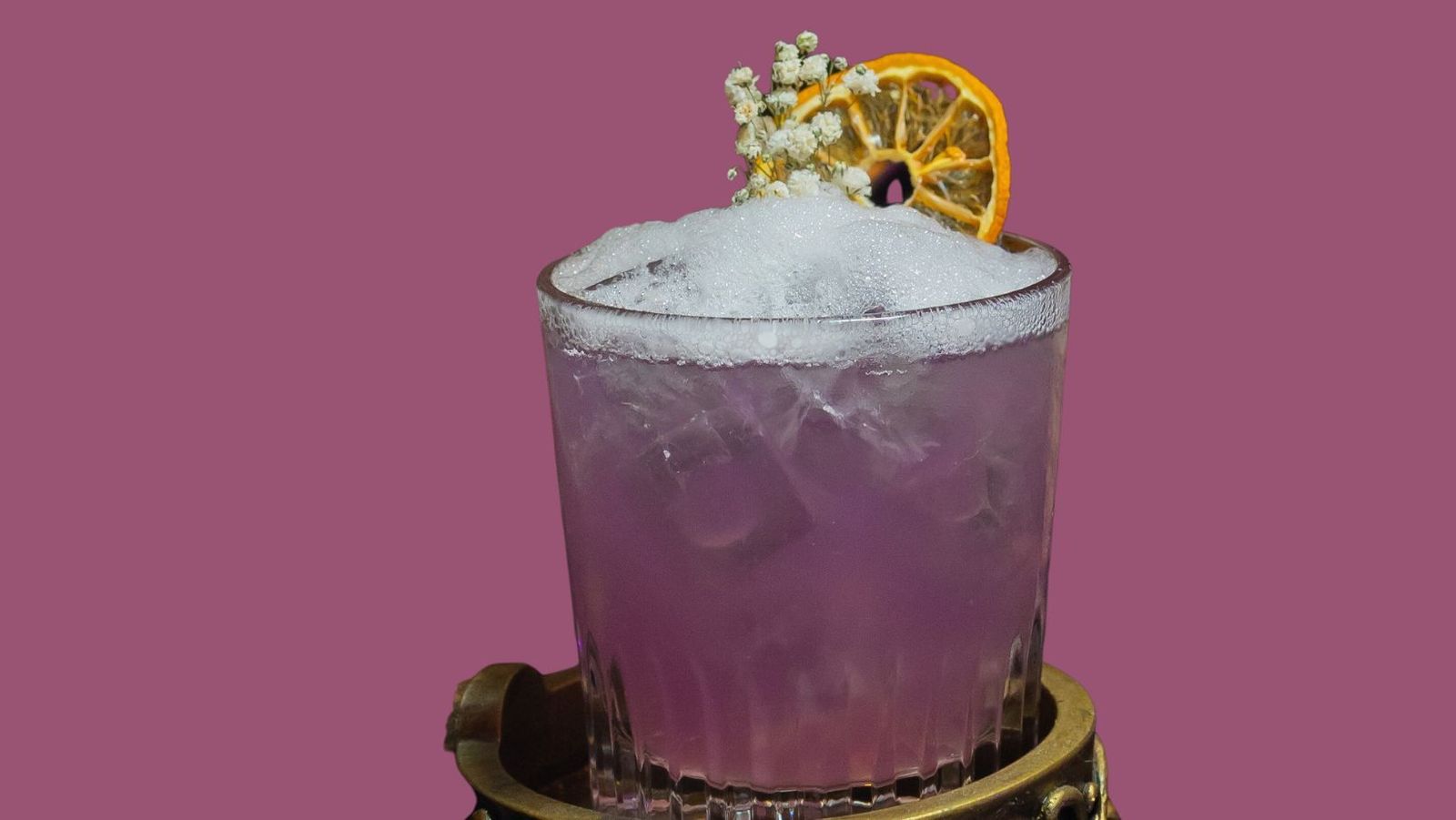 Mariposa Cola de Golondrina Tigre de Distrito Cocktail Bar