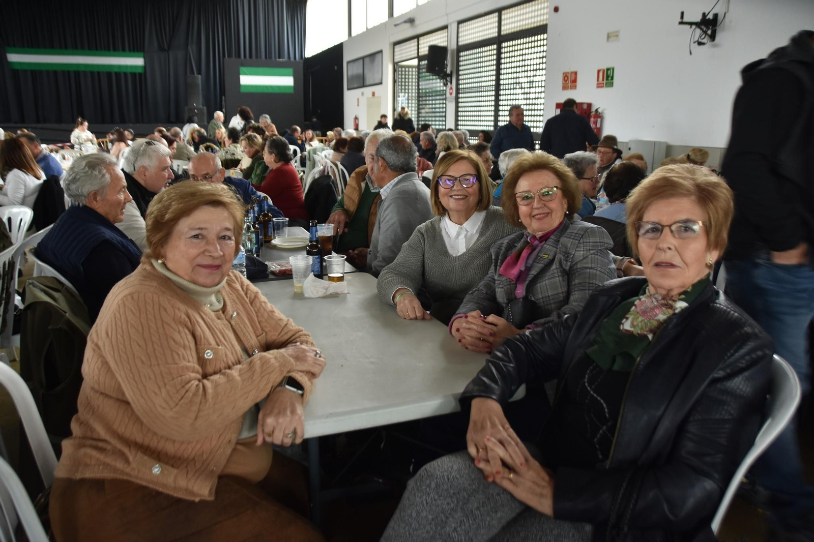 Villa del Río celebra el Día de Andalucía con el reparto de más de 2.000 cantos