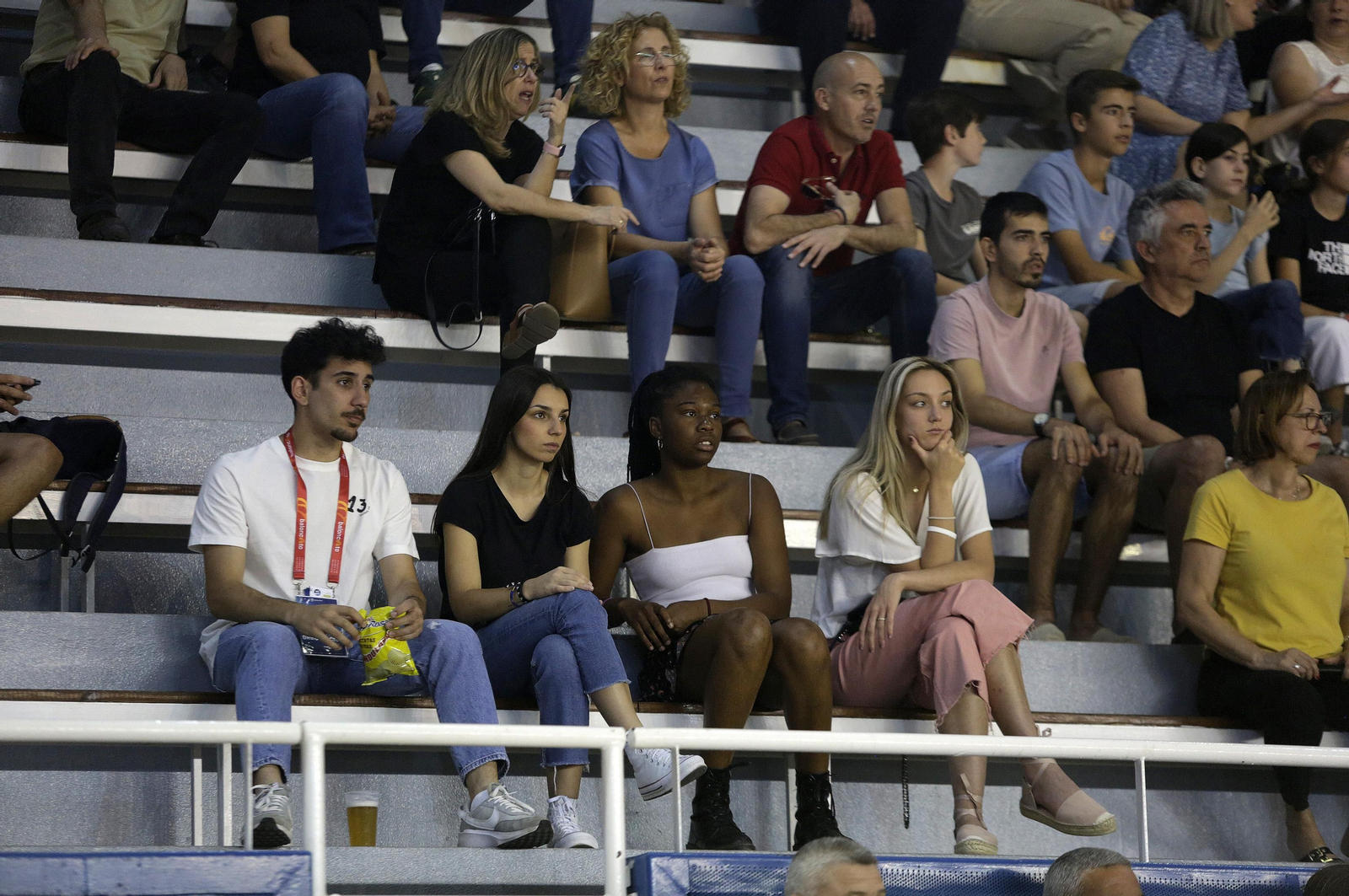 Imágenes del UE Mataró-Huelva Comercio en el Andrés Estrada