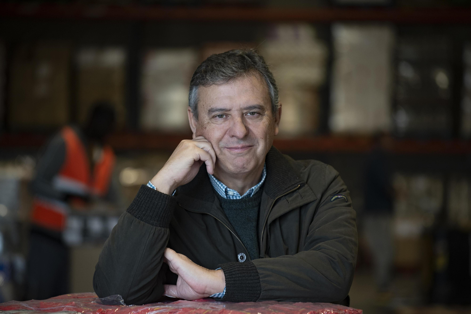 Francisco Arteaga en el almacén del Banco de Alimentos. Francisco Arteaga en el almacén del Banco de Alimentos.