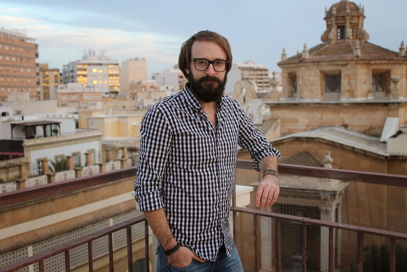 El escritor Juan Manuel Gil (Almería, 1979).