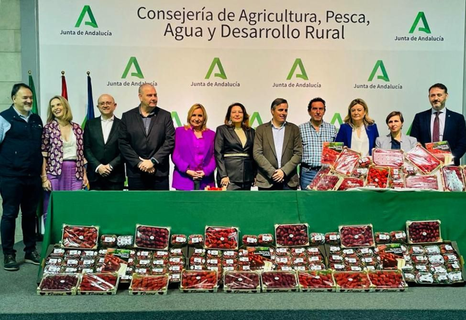 Campaña de la fresa de Huelva 2024. Campaña de la fresa de Huelva 2024.