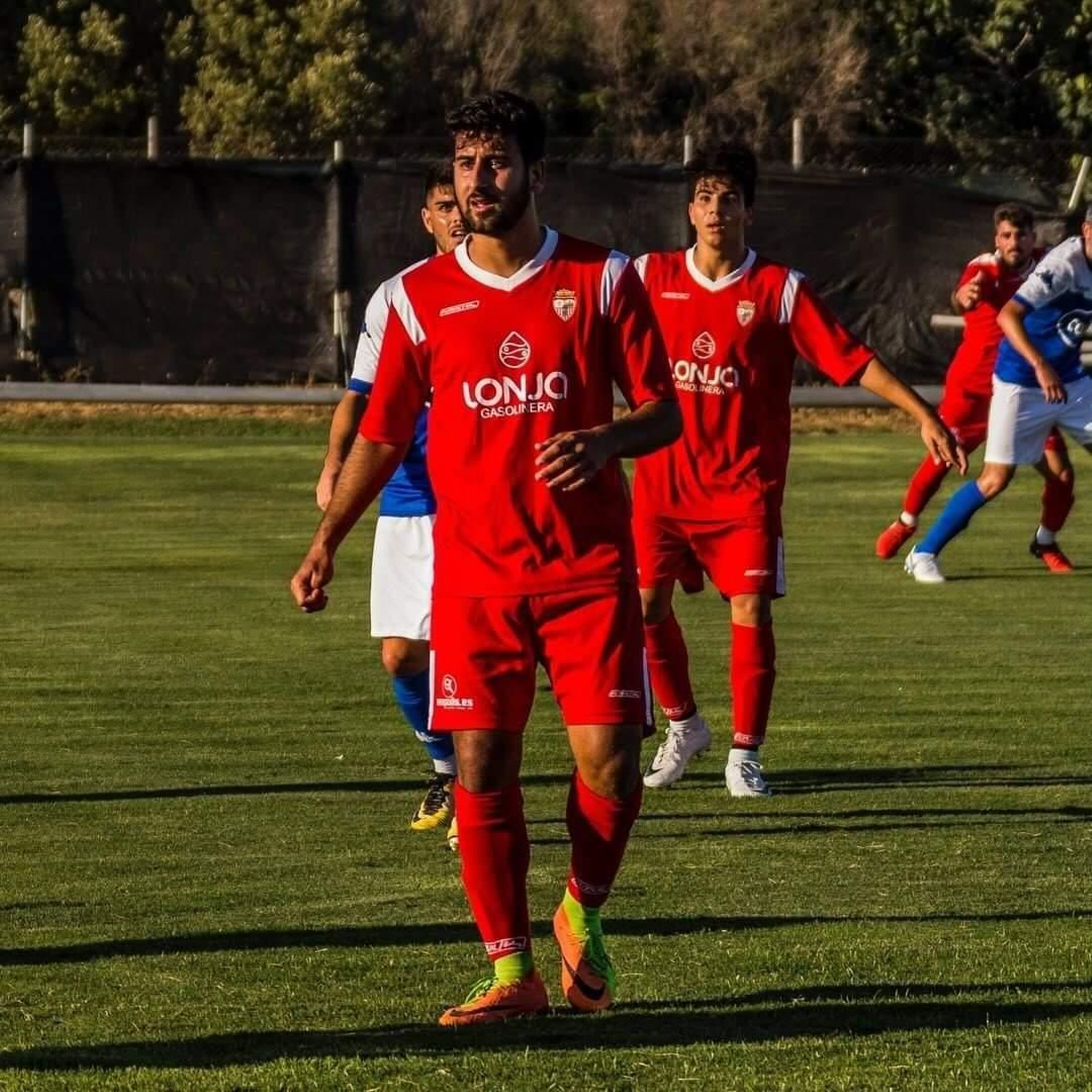 Rafa Benítez, procedente del Guada, ya es nuevo jugador del Jerez Industrial.