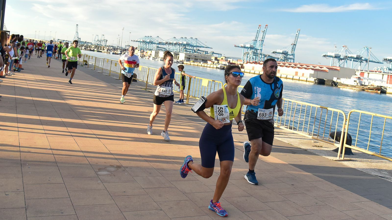 Búscate en la galeria de adultos de la XXI Carrera Popular Puerto Bahía de Algeciras