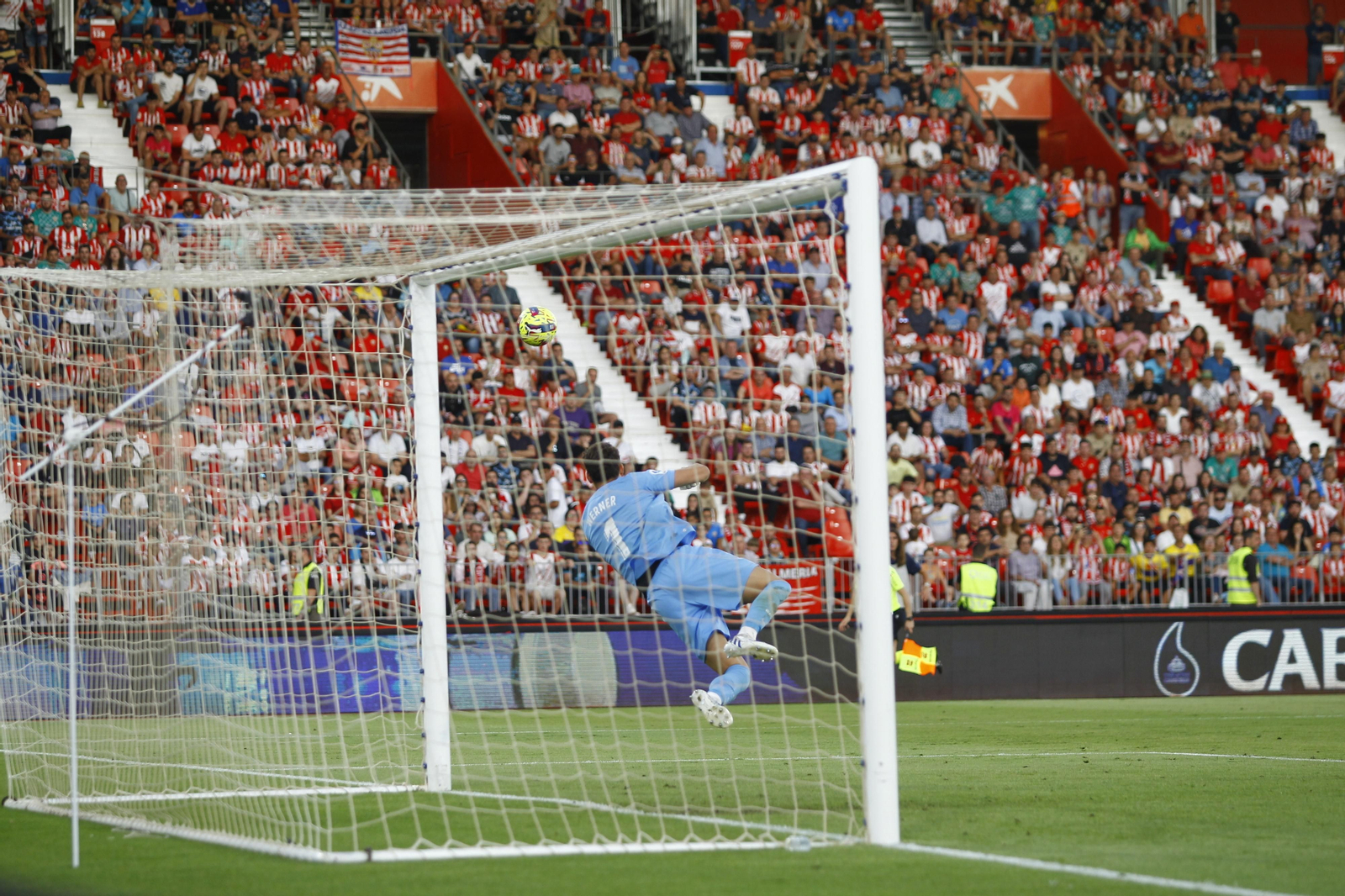 Imágenes del partido U.D. Almería-Elche C.F.