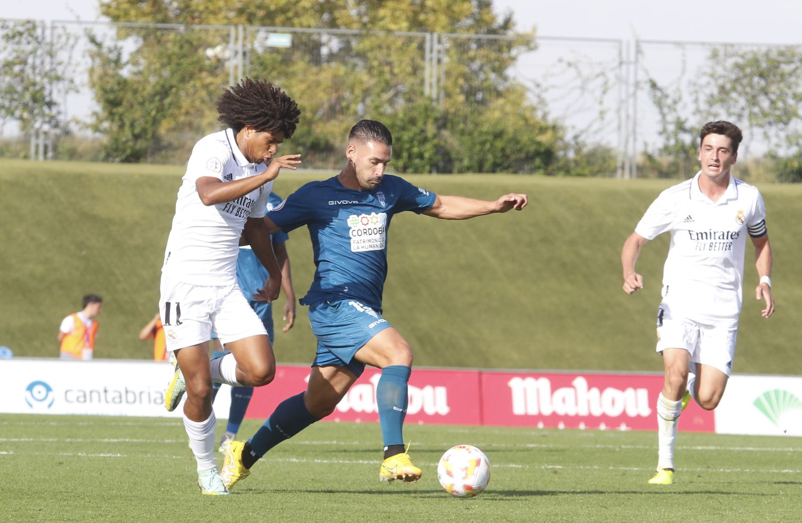 Las imágenes del partido entre el Real Madrid Castilla y el Córdoba CF