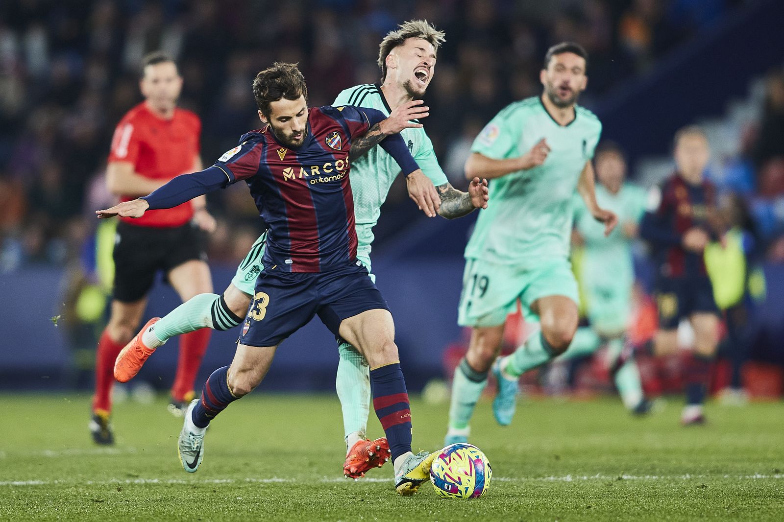 El Levante-Granada CF, en imágenes