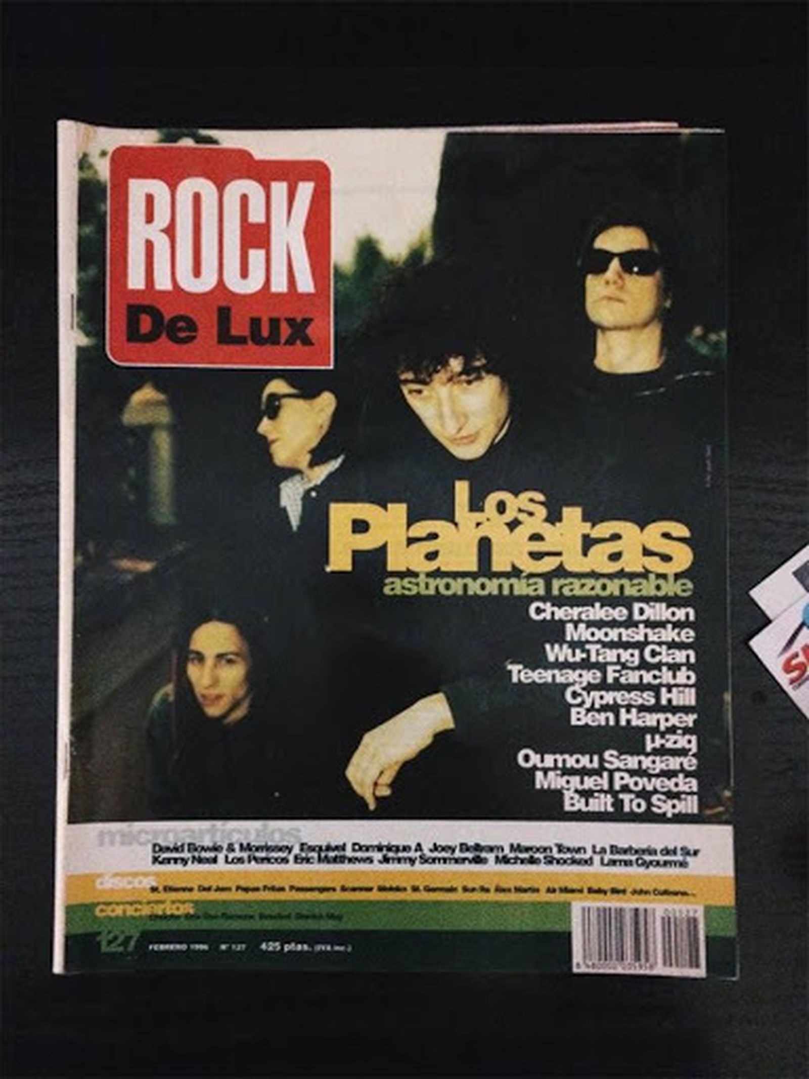 Una de las muchas portadas dedicadas a Los Planetas en la revista catalana.