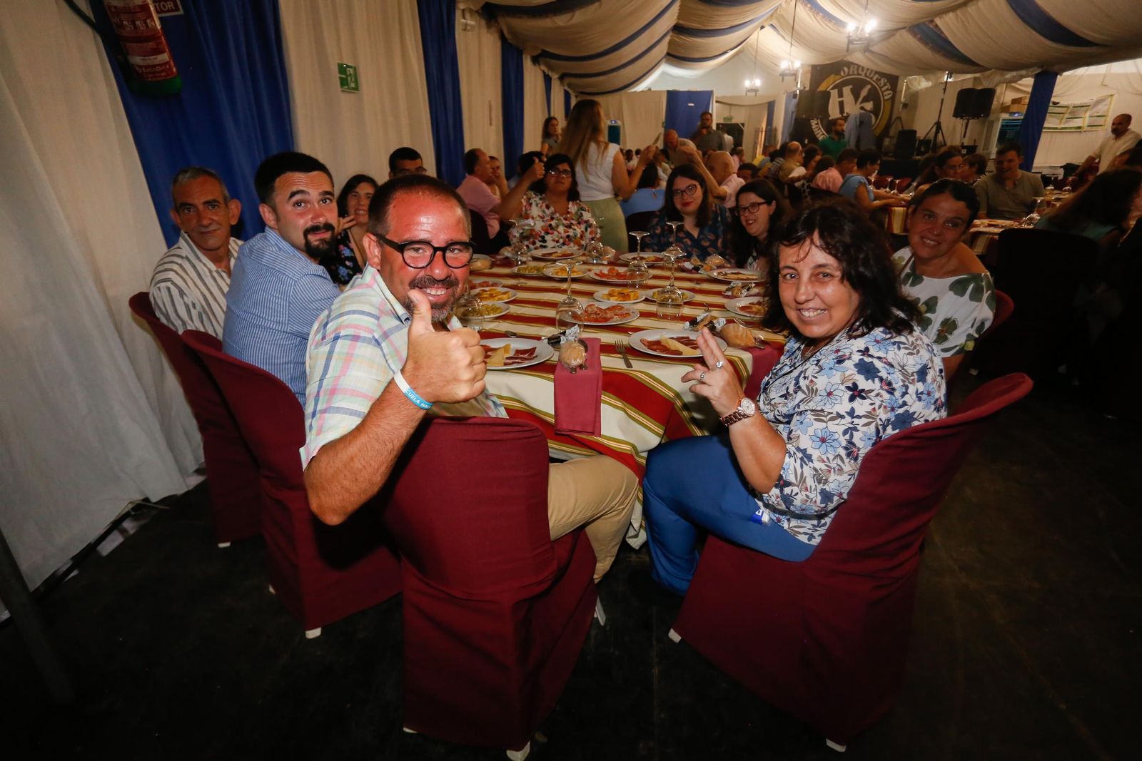 Búscate en las fotos del jueves en la Feria de La Línea