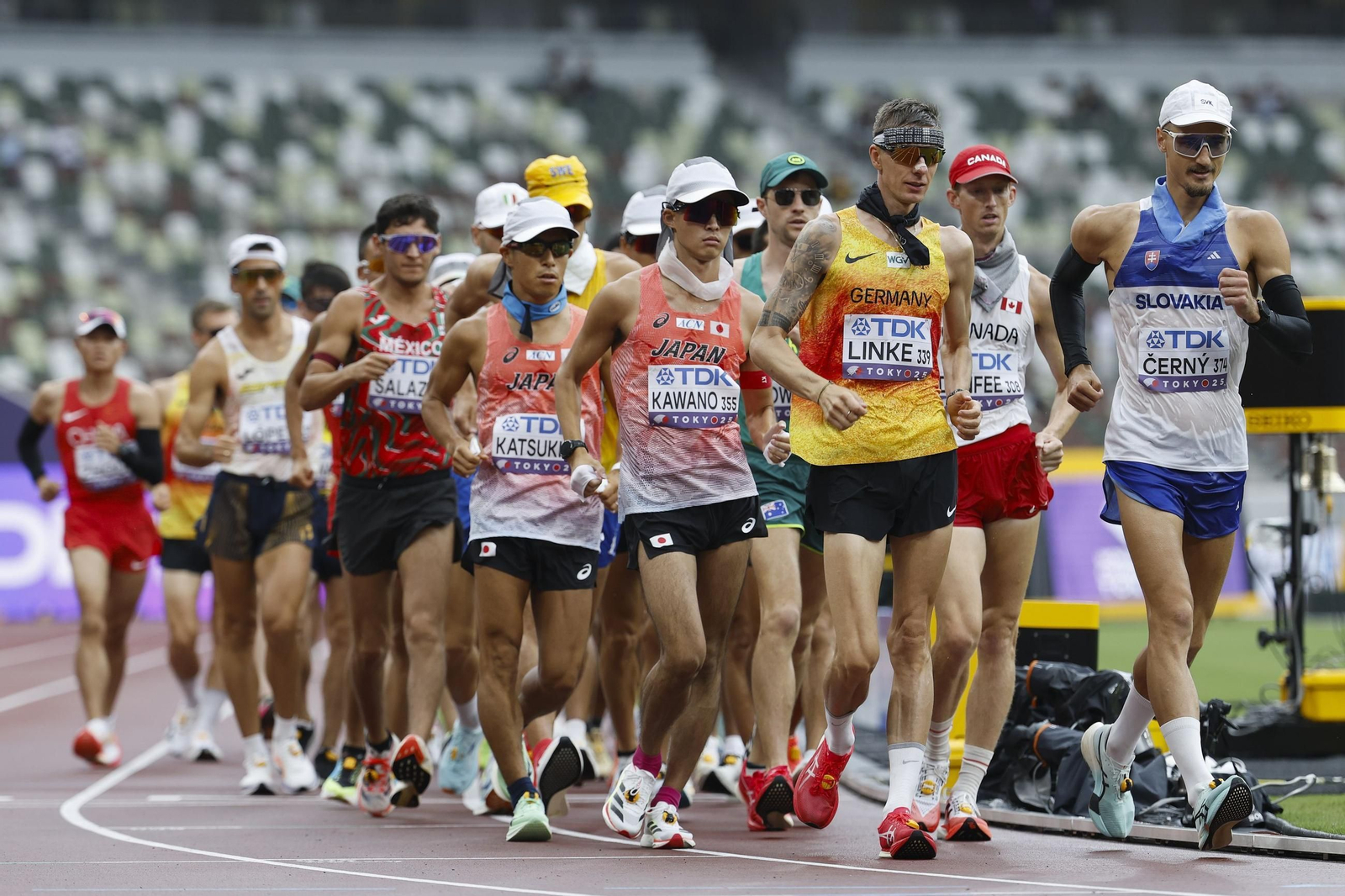 Las mejores fotos del título mundial de María Pérez y del resto de la jornada