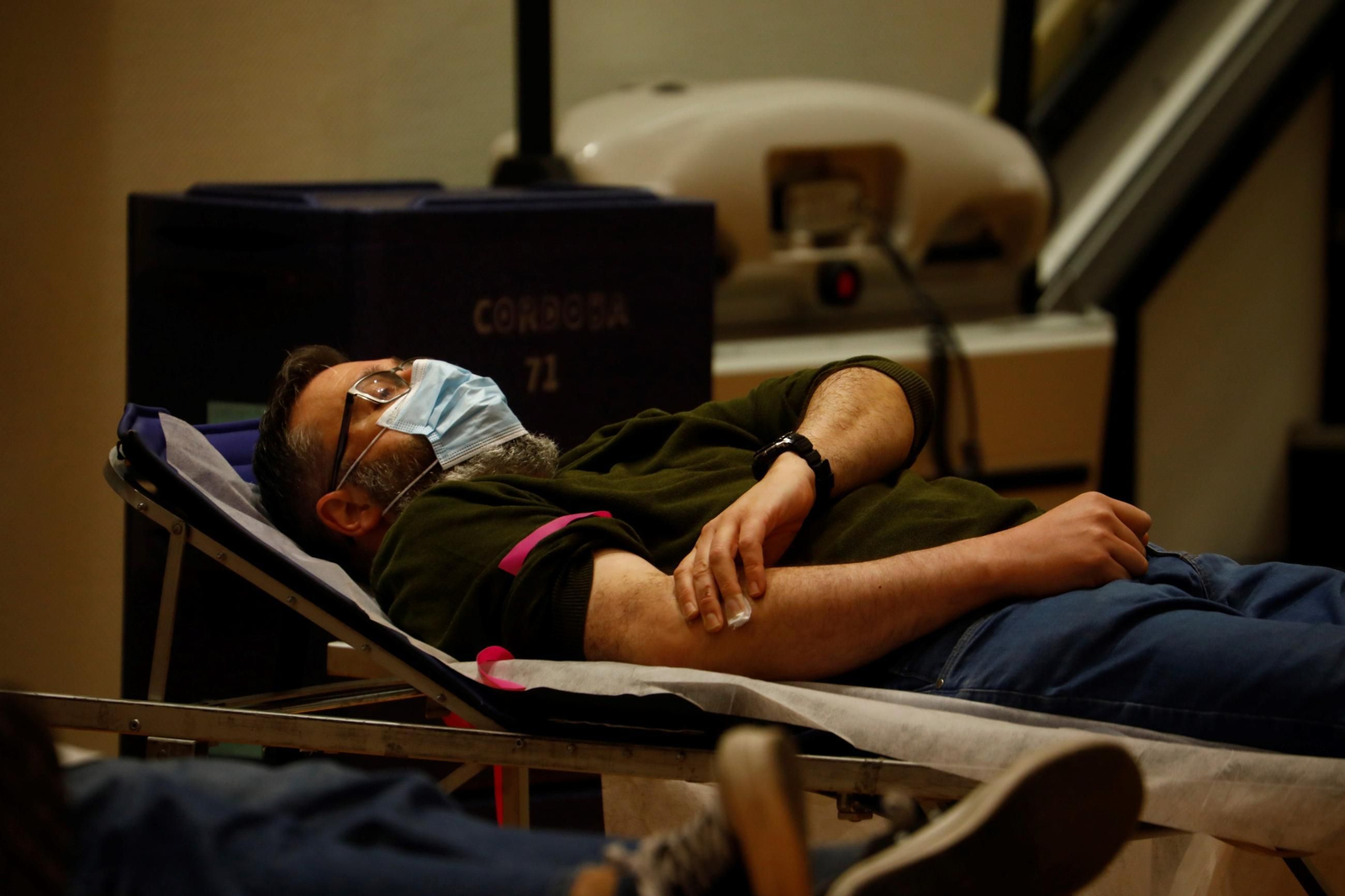 El maratón de la donación de sangre para salvar vidas por Navidad en Córdoba, en imágenes