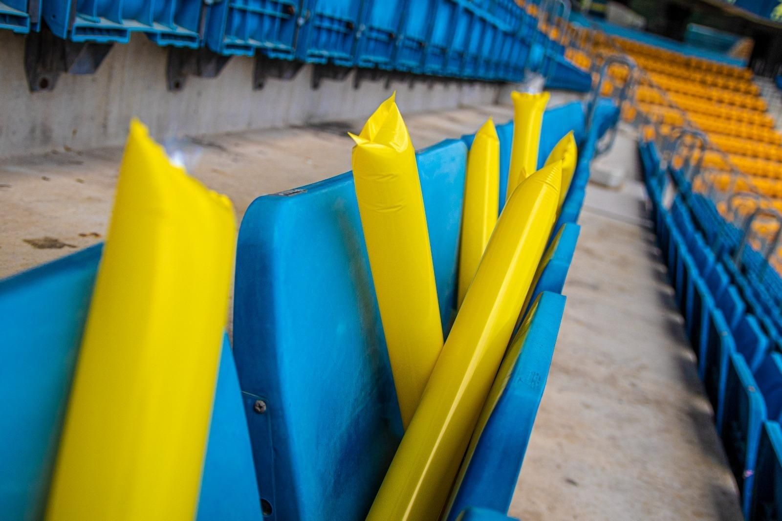 Aplaudidores en la Tribuna del Nuevo Mirandilla.