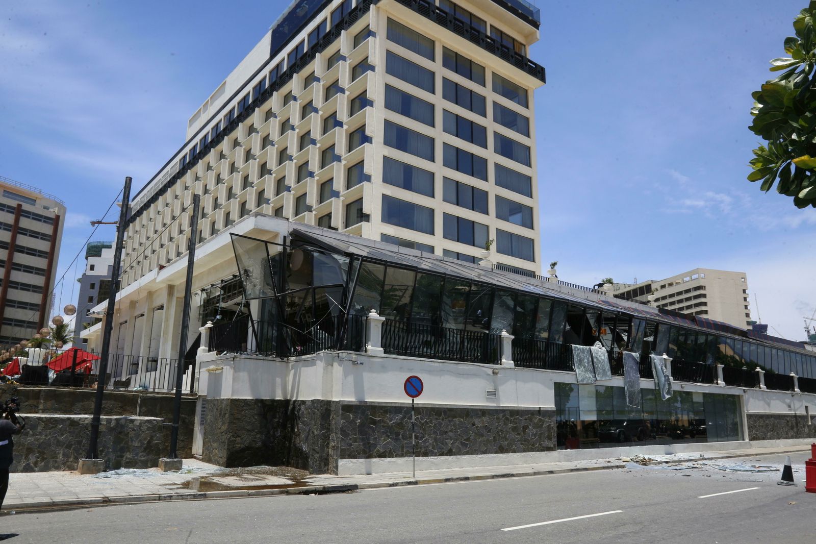 Las imágenes de las explosiones del domingo sangriento de Sri Lanka