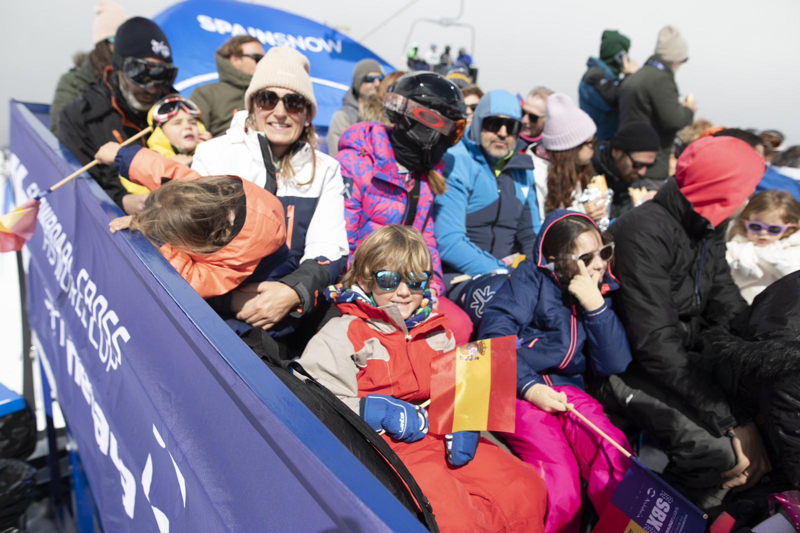 Las mejores imágenes de la segunda jornada de la Copa del Mundo de Snow en Sierra Nevada