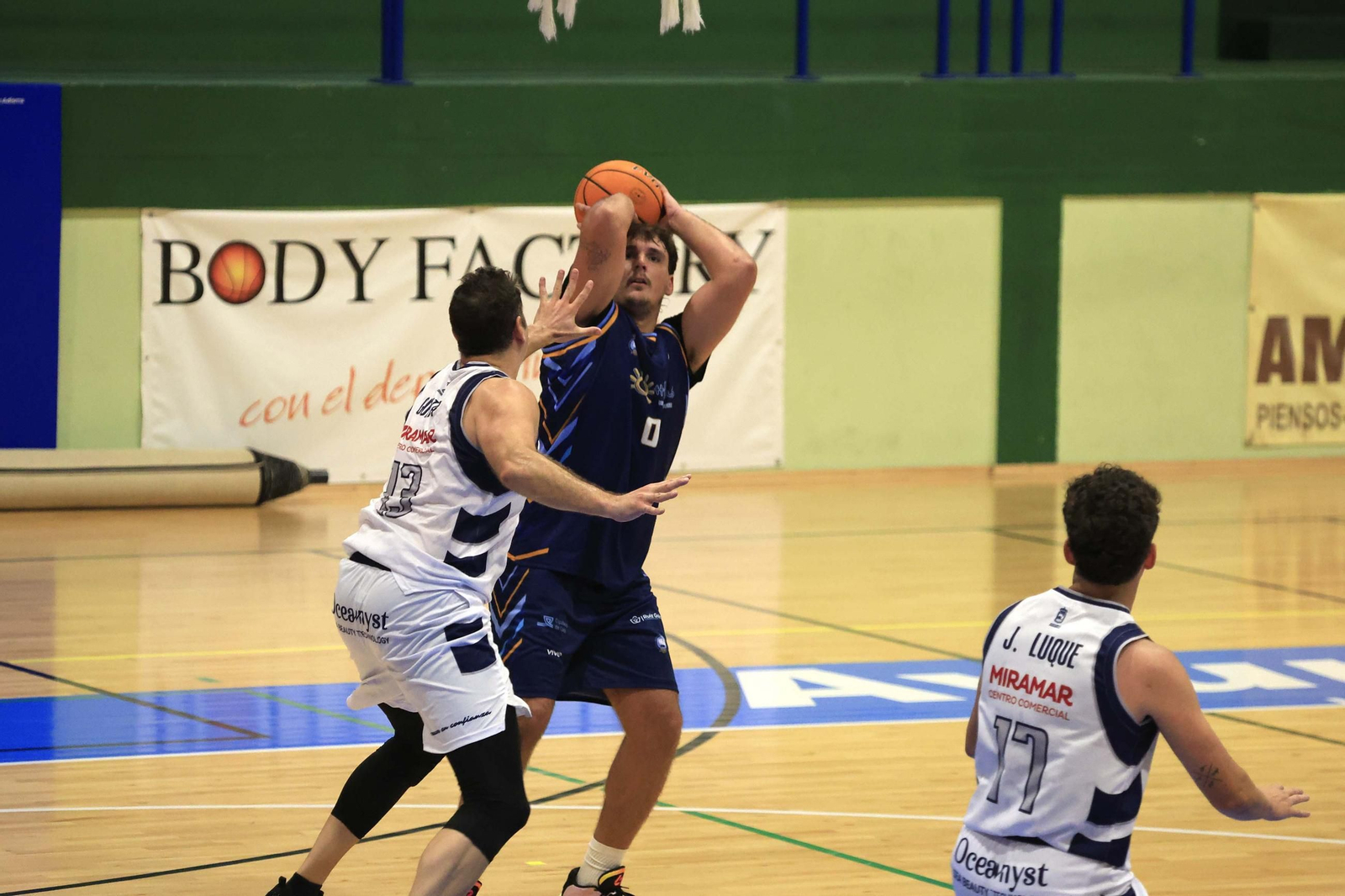 Las fotos del Unión Linense Baloncesto - CB Salliver Fuengirola de Tercera FEB